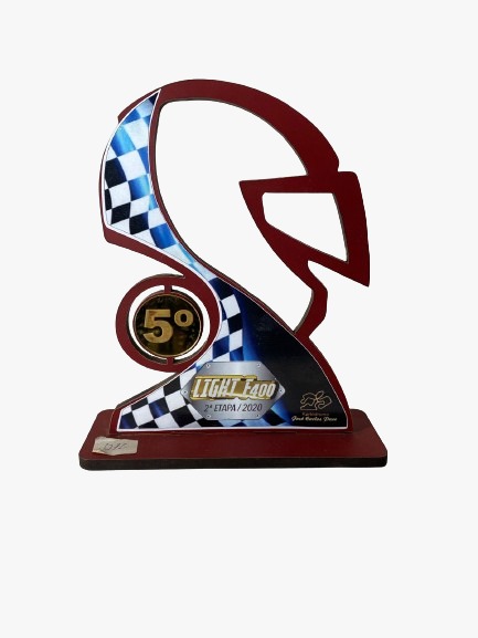 Troféu em mdf / 0012