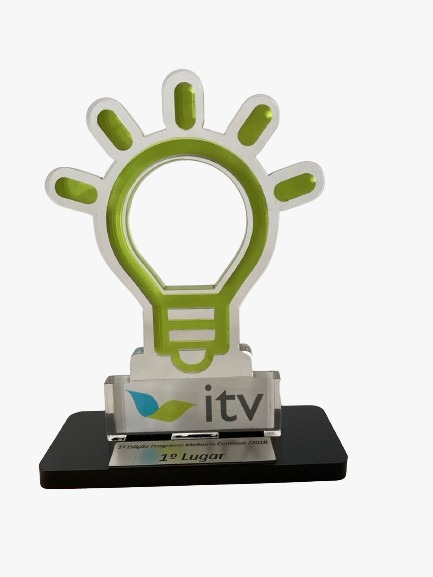 Troféu em acrílico / 0002