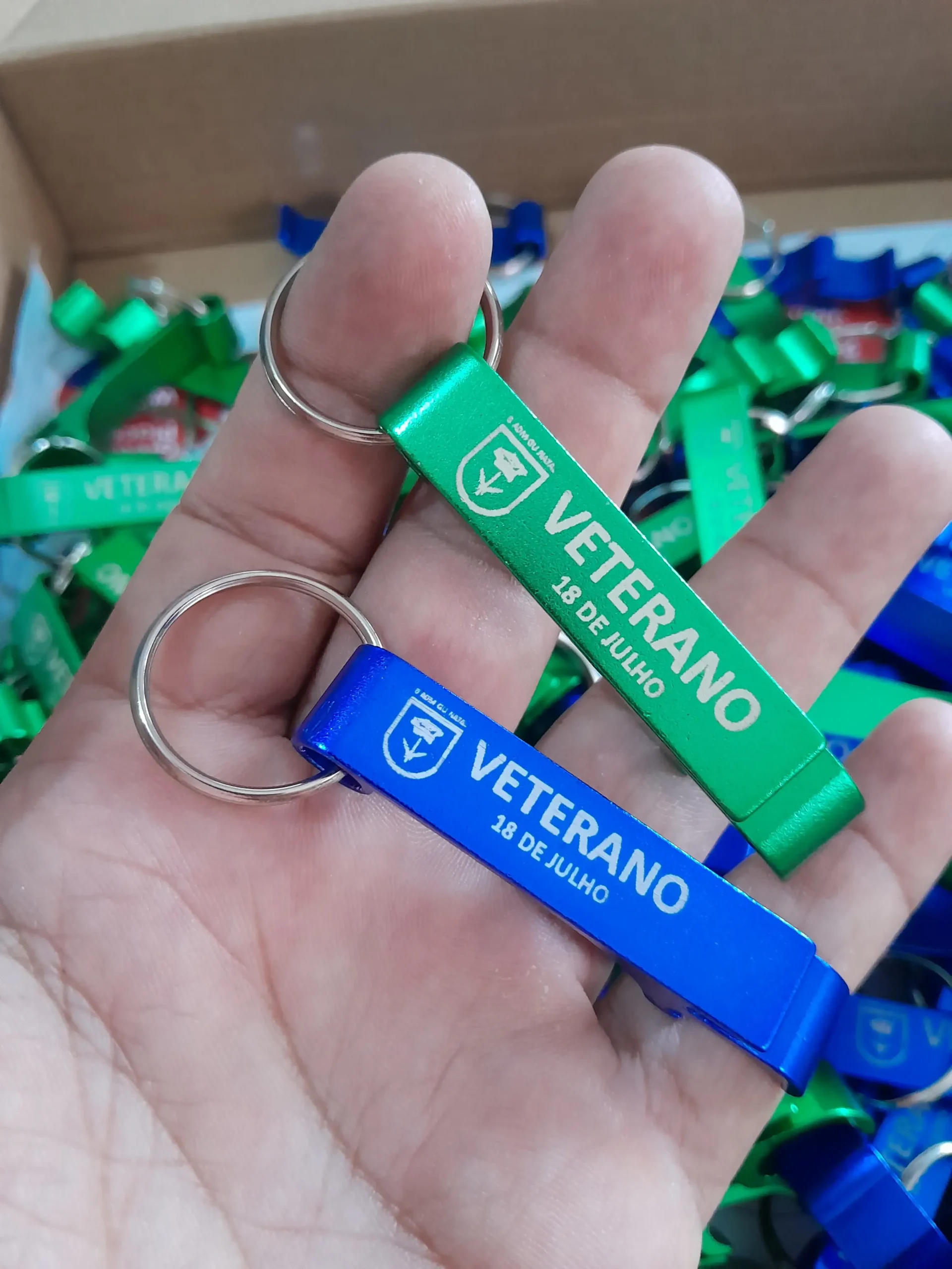 Chaveiro metal pé de galinha personalizado - Brindes Personalizados em Natal RN para Empresas e Eventos