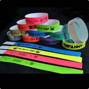 Pulseira Tivek com lacre personalizada