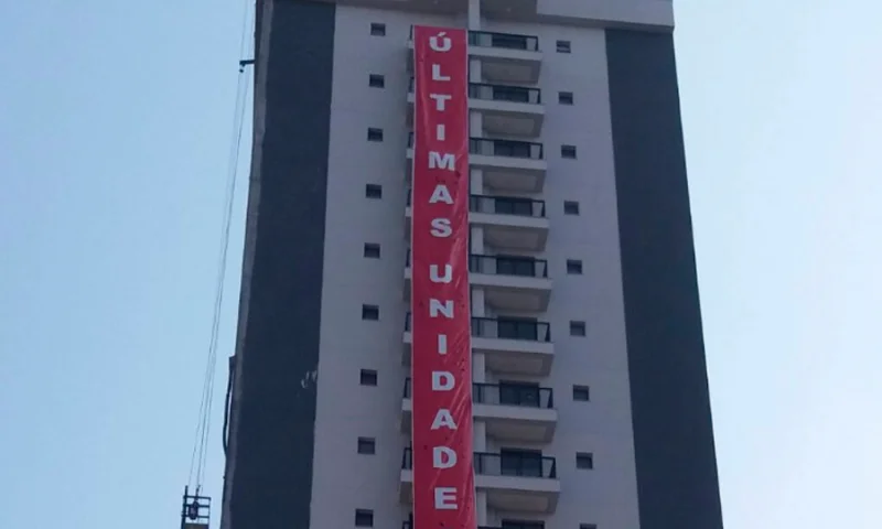 Painéis Lonados